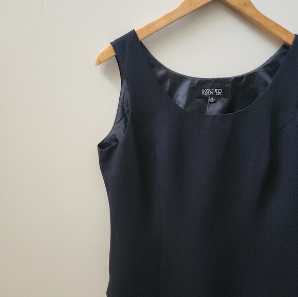 Kasper Black Pinstripe Tank Top Size 10 New With Tags Split Hem Lined - Picture 3 of 9